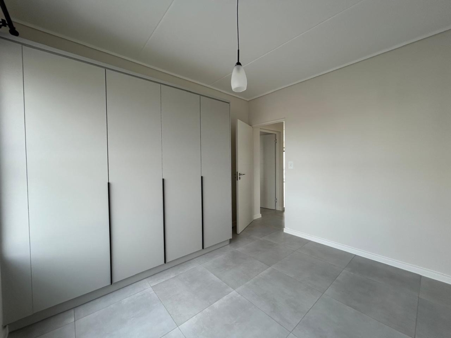 To Let 3 Bedroom Property for Rent in Sandown Western Cape